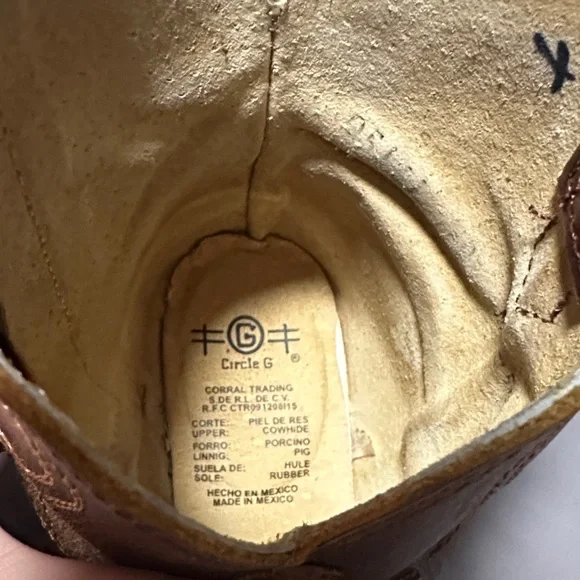 Circle G Brown Western Ankle Booties - Picture 4 of 4